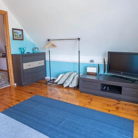 Wrzosowe Wzgorze - Dom Nad Jeziorem 別荘 *