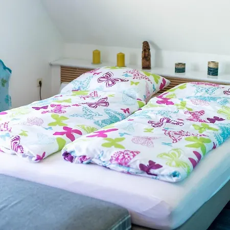 Wrzosowe Wzgorze - Dom Nad Jeziorem 別荘 *