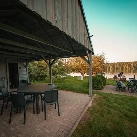 Wrzosowe Wzgorze - Dom Nad Jeziorem *