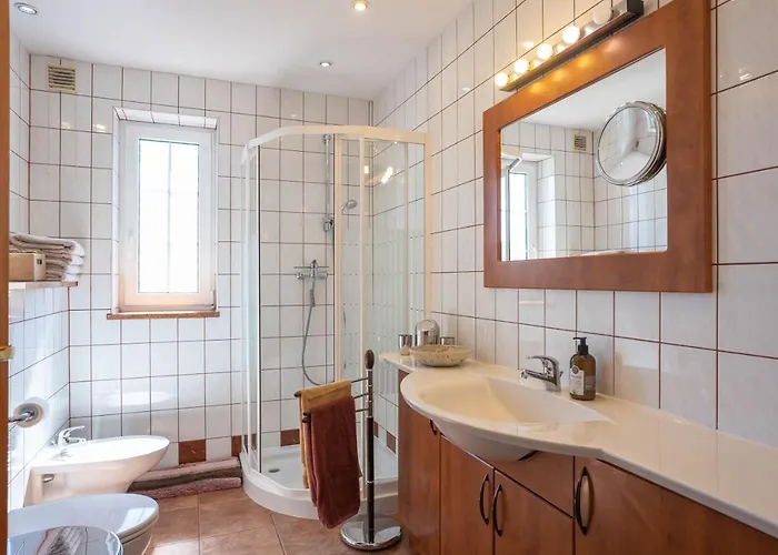 Сasa de vacaciones Wrzosowe Wzgórze - Dom Nad Jeziorem Kłączno *